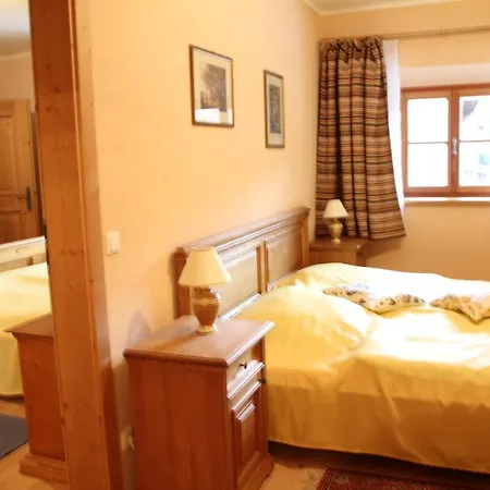 Lodge Schusterhof Bergen (Bavaria)