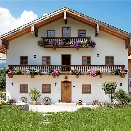 Schusterhof Lodge
